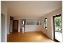 06 Sch�ne und lichtdurchflutete 3 Zimmer Wohnung mit Weitblick in Herrenberg - M�chberg