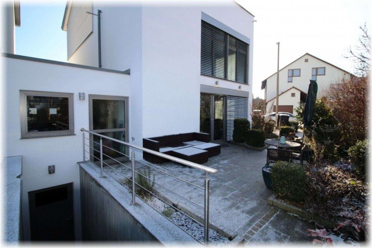 01 Magstadt Einfamilienhaus Hochmodernes und exklusives Einfamilienhaus mit Dachterrasse und viel Platz f�r die ganze Familie