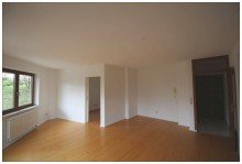05 Sch�ne und lichtdurchflutete 3 Zimmer Wohnung mit Weitblick in Herrenberg - M�chberg
