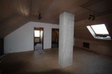 14 Freistehendes Einfamilienhaus mit einem gro�en Garten in begehrter Lage von Oberjesingen.