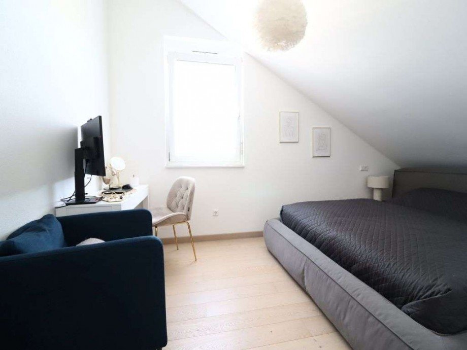 15. Schlafzimmer Einfamilienhaus Deckenpfronn